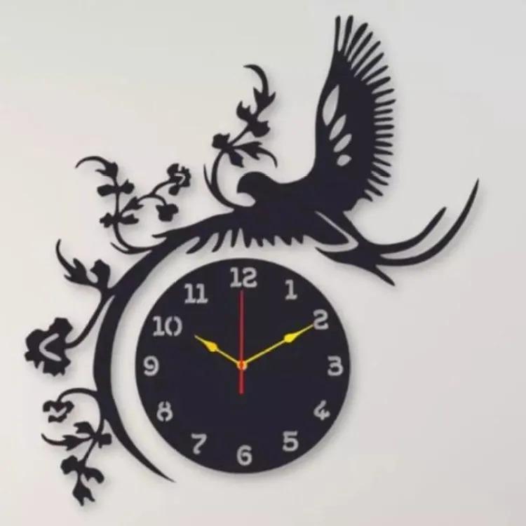 Eagle Design Wooden Wall Clock